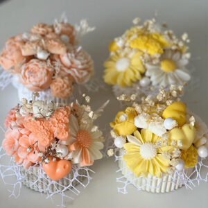 Mini bouquetes floral con mariposa